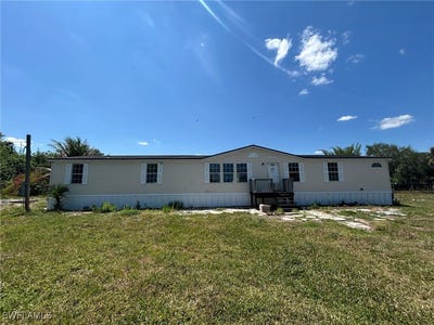 /international/us/1369-horseshoe-loop-moore-haven-fl-110099436863/