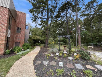 /international/us/707-meadowbrook-dr-hamilton-township-nj-110120040846/