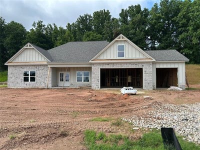 /international/us/76-barnwood-court-dallas-ga-110100249493/