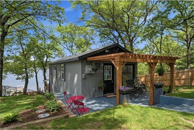/international/us/4292-115th-avenue-clear-lake-mn-110108391941/