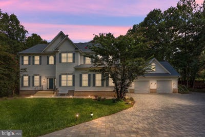 /international/us/27972-cathedral-drive-mechanicsville-md-110119959790/