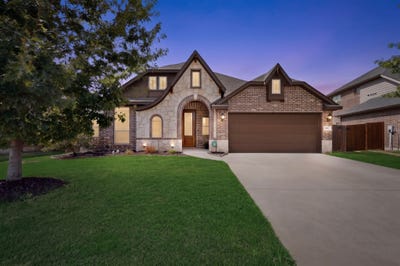 /international/us/1660-irene-drive-crowley-tx-110110296733/