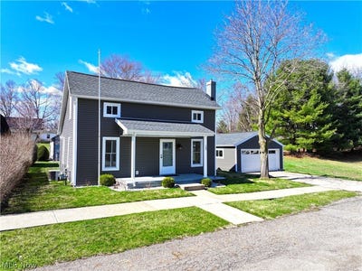 /international/us/124-2nd-avenue-nw-beach-city-oh-110106443296/
