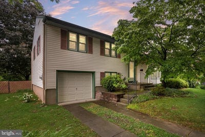 /international/us/136-ridge-circle-cherry-hill-nj-110108237208/