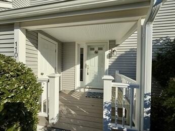 /international/us/110-westcliff-drive-plymouth-ma-110107244450/