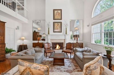 /international/us/22-benedict-cres-bernards-twp-nj-110120452197/