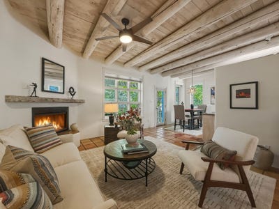 /international/us/624-paseo-de-la-cuma-santa-fe-nm-110108224478/