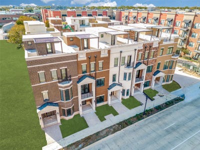 /international/us/218-e-dallas-road-grapevine-tx-110106179176/