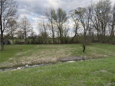 /international/us/7470-sandy-hatch-road-chittenango-ny-110108225472/