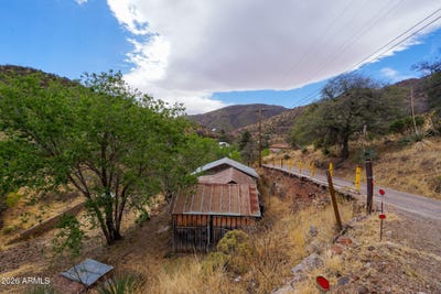 /international/us/123-star-avenue-bisbee-az-110120463704/