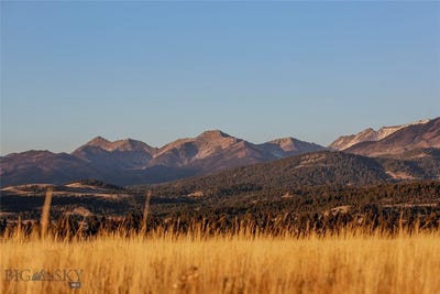 /international/us/830-rock-creek-rd-n-clyde-park-mt-110103717824/