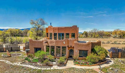 /international/us/1044-millicent-rogers-road-el-prado-nm-110107721367/