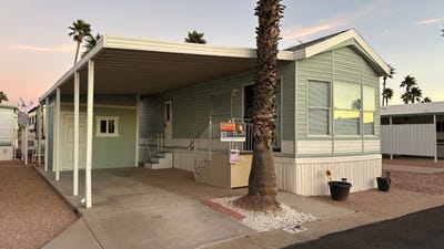 /international/us/1371-e-4th-ave-apache-junction-az-110104993568/