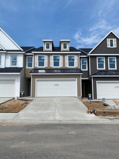 /international/us/2879-e-highgate-street-se-kentwood-mi-110110089389/