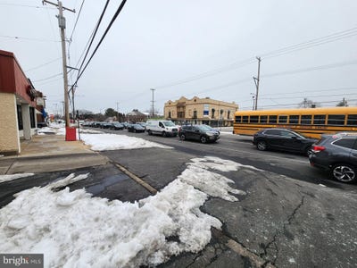 /international/us/1254-w-chester-pike-havertown-pa-110107257387/