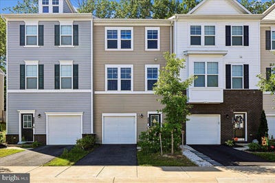 /international/us/217-huff-drive-stafford-va-110108577384/