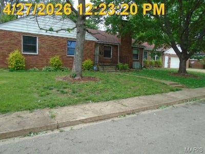 /international/us/909-michigan-street-farmington-mo-110107805994/