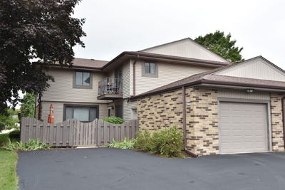 /international/us/w178n9710-riversbend-cir-germantown-wi-110109062966/
