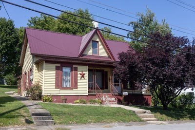 /international/us/418-dye-street-flemingsburg-ky-110095508840/?lang=en