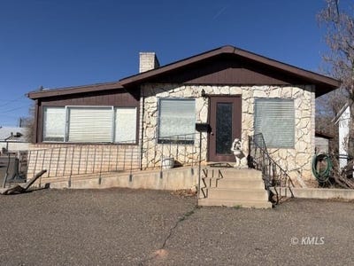 /international/us/176-s-100-east-kanab-ut-110101073621/