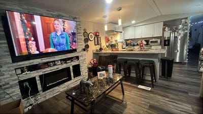 /international/us/4711-walnut-road-buckeye-lake-oh-110107436307/