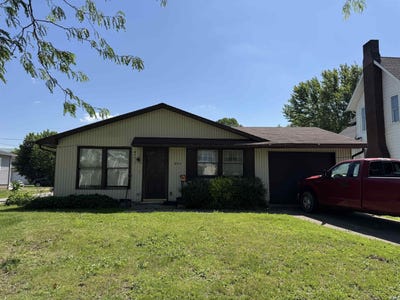 /international/us/608-n-main-street-kendallville-in-110100382488/