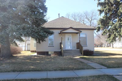 /international/us/539-n-9th-ave-broken-bow-ne-110106477436/
