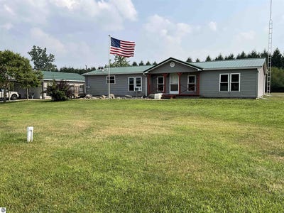 /international/us/3635-w-washington-road-ithaca-mi-110101302907/?lang=en