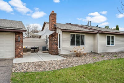 /international/us/9312-indian-boulevard-s-cottage-grove-mn-110107341400/