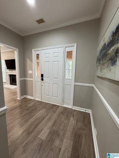 /international/us/2034-waterford-place-hoover-al-110108293617/