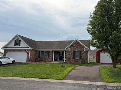 /international/us/40-country-manor-boulevard-madison-in-110107260897/