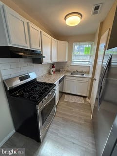 /international/us/243-la-cascata-tnhs-clementon-nj-110107380390/