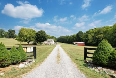 /international/us/850-blythe-ferry-lane-georgetown-tn-110110228633/