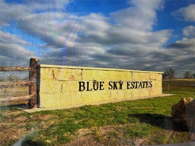 /international/us/19032-fm-86-red-rock-tx-110109646221/
