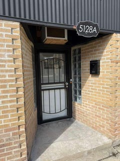 /international/us/5128-w-center-st-milwaukee-wi-110107349438/