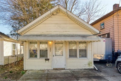/international/us/249-w-harris-avenue-ravenna-oh-110106724983/