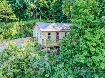 /international/us/1401-laurel-creek-sugar-grove-nc-110109988862/