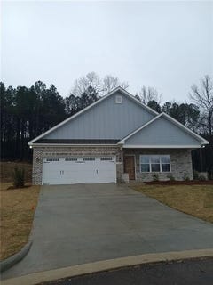 /international/us/2742-sophia-court-auburn-al-110096217465/