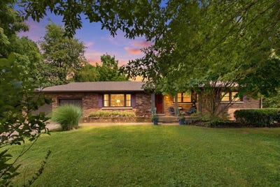 /international/us/130-gaybourne-way-versailles-ky-110108916801/