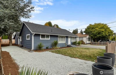 /international/us/18103-154th-street-se-monroe-wa-110120481940/