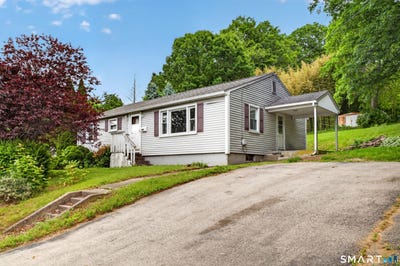 /international/us/480-new-london-turnpike-norwich-ct-110108717600/