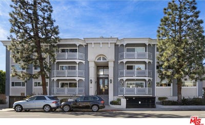 /international/us/2411-prospect-ave-hermosa-beach-ca-110106006366/