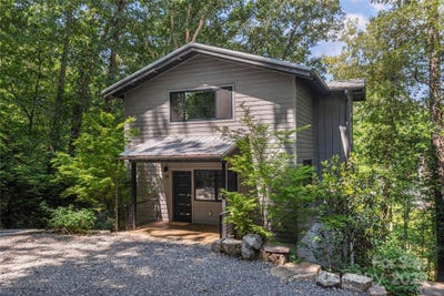 /international/us/79-euclid-boulevard-asheville-nc-110099602372/