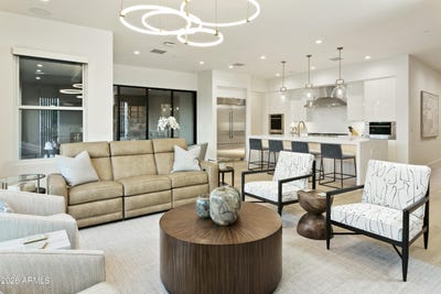 /international/us/37200-n-cave-creek-road-scottsdale-az-110120021110/