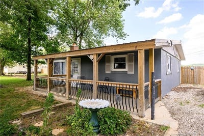 /international/us/7583-e-riverside-drive-madison-in-110108796239/