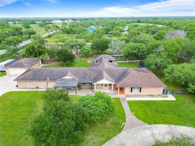 /international/us/4662-county-road-2221-odem-tx-110107995019/