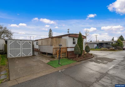/international/us/612-n-cascade-48-dr-woodburn-or-110106338082/