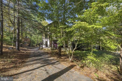 /international/us/3115-sawmill-road-newtown-square-pa-110120759467/