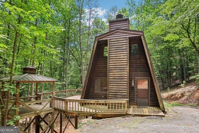 /international/us/2147-sautee-sautee-nacoochee-ga-110100754160/