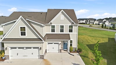 /international/us/101-spinnaker-street-elizabeth-city-nc-110108817715/